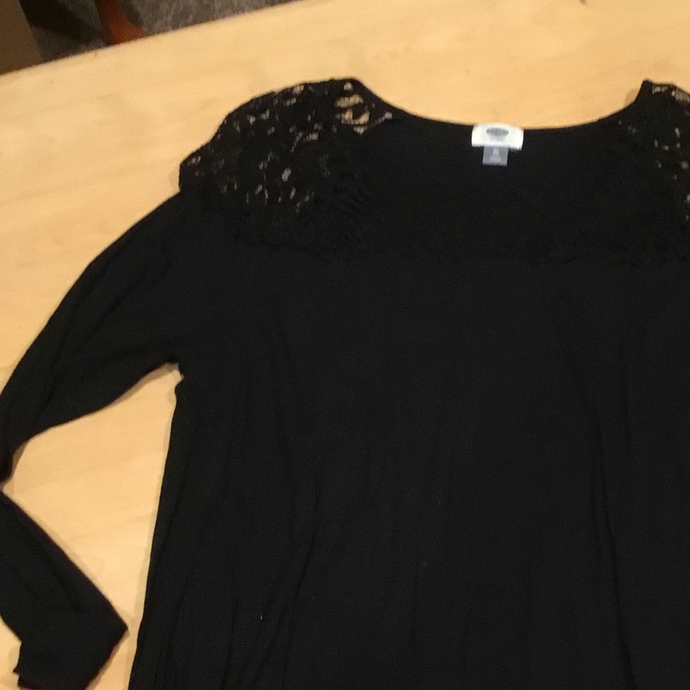 Old Navy Lace and Luxe Tulip Hem Shirt XL